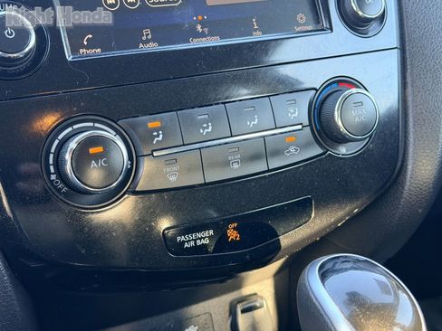 Used 2020 Nissan Rogue Sport S w/ Appearance Package FWD image 26