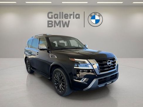 Used 2023 Nissan Armada Platinum w/ Captain's Chairs Package image 4