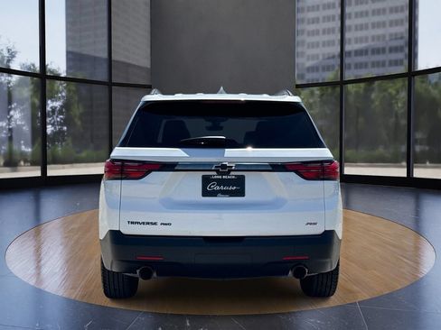 Used 2023 Chevrolet Traverse RS AWD/4WD image 4
