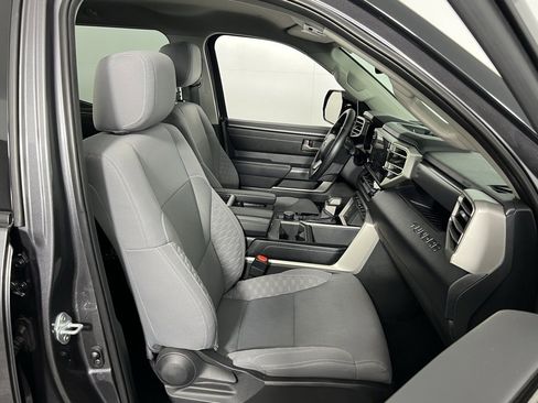 Used 2022 Toyota Tundra SR5 image 30