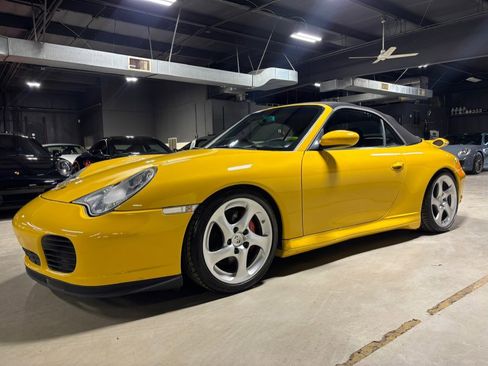 Used 2004 Porsche 911 Carrera 4S AWD/4WD image 2
