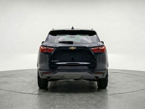 Used 2025 Chevrolet Blazer LT FWD image 7