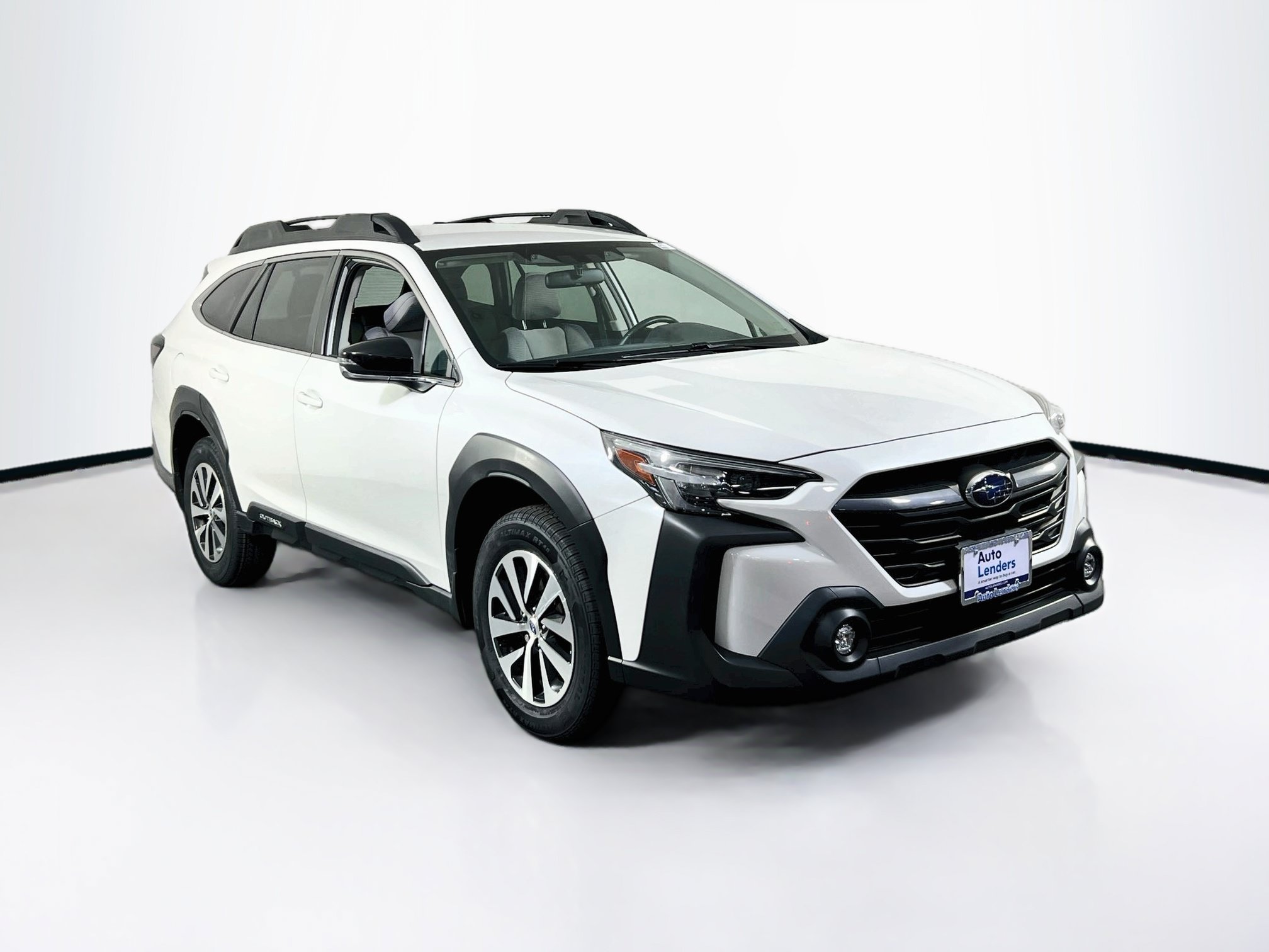 Used 2023 Subaru Outback Premium AWD/4WD image 3