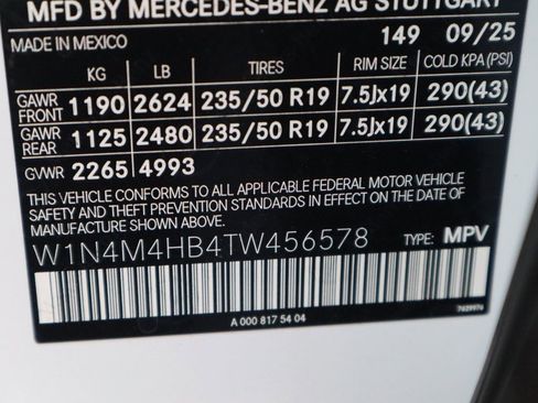 New 2026 Mercedes-Benz GLB 250 4MATIC image 54