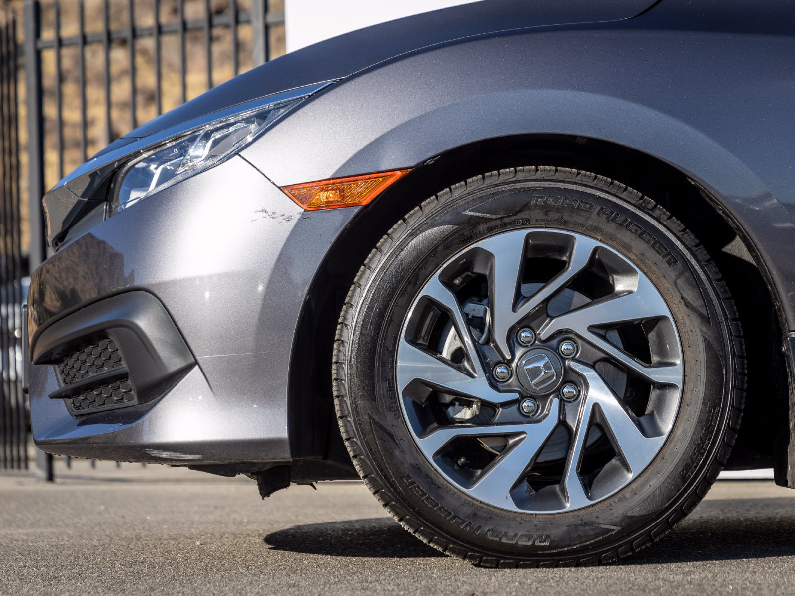 Used 2016 Honda Civic EX image 4