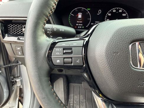 Used 2023 Honda CR-V Sport Touring image 8