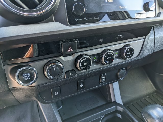 Used 2016 Toyota Tacoma TRD Off-Road w/ Towing Package AWD/4WD image 23
