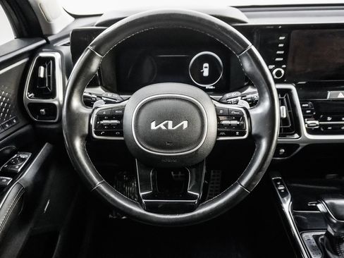 Used 2022 Kia Sorento SX image 22