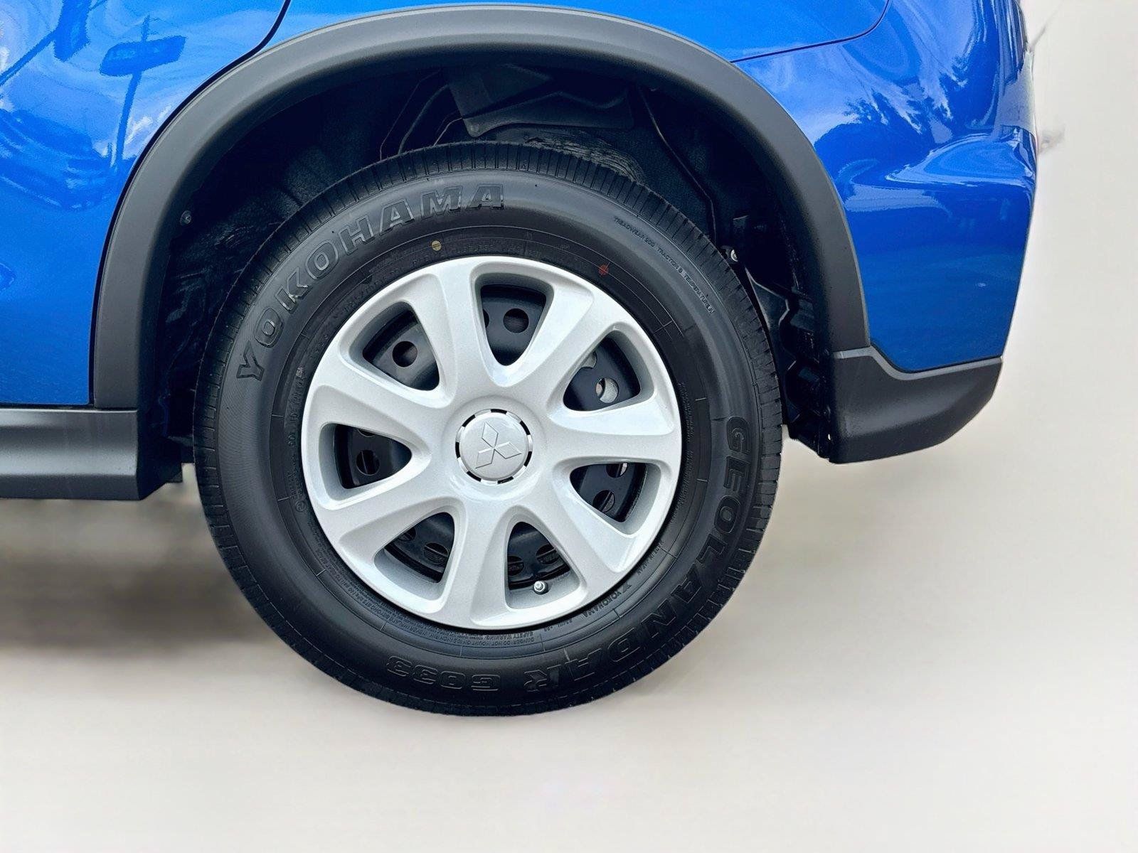 New 2027 Mitsubishi Outlander Sport FWD image 30