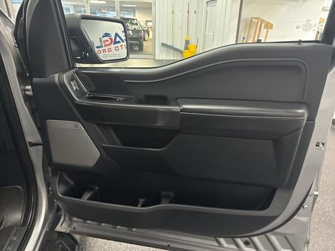 Used 2021 Ford F150 XLT w/ Equipment Group 302A High image 39