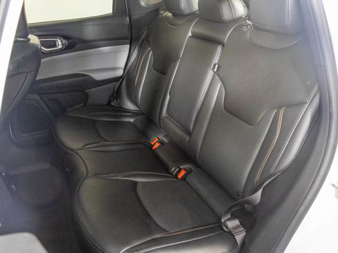 Used 2023 Jeep Compass Limited AWD/4WD image 36