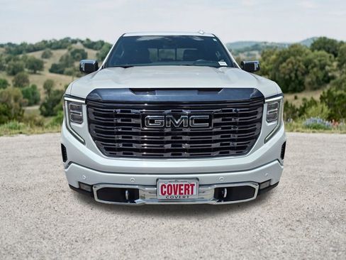 Used 2024 GMC Sierra 1500 Denali Ultimate AWD/4WD image 2