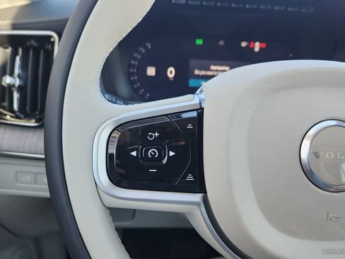 New 2026 Volvo XC90 T8 Ultra w/ Protection Package Premier image 15