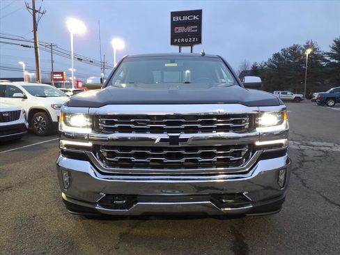 Used 2017 Chevrolet Silverado 1500 LTZ image 9