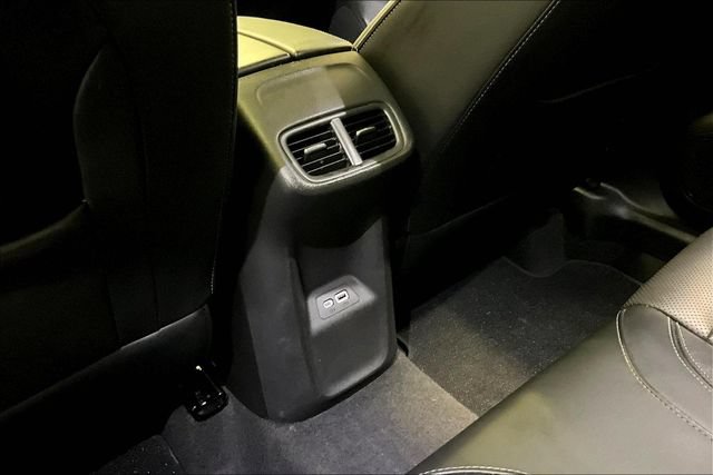 Used 2021 Buick Envision Essence w/ Technology Package I AWD/4WD image 10