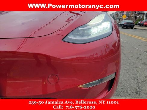 Used 2022 Tesla Model Y Long Range image 11