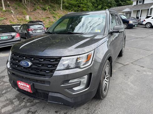 Used 2017 Ford Explorer Sport w/ Equipment Group 401A AWD/4WD image 1