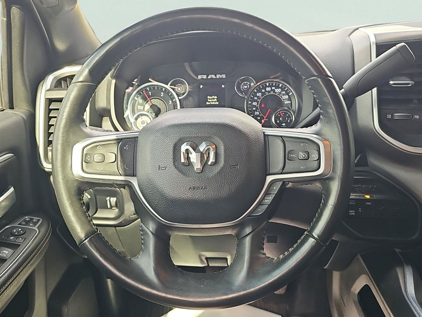 Used 2024 RAM 3500 Lone Star w/ Sport Appearance Package AWD/4WD image 15
