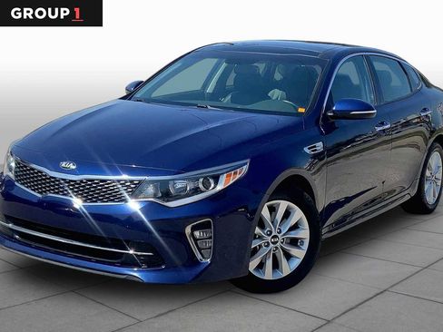 Used 2018 Kia Optima S w/ Panoramic Sunroof Package FWD image 1
