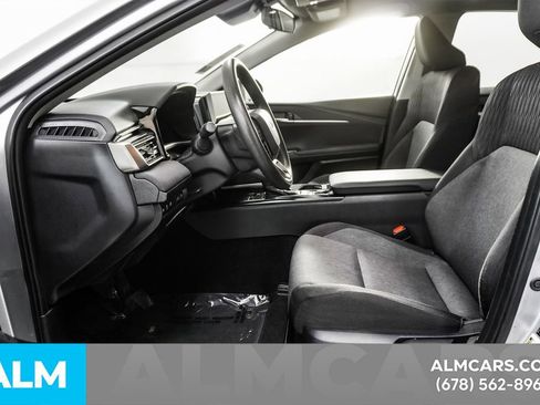 Used 2025 Toyota Camry LE image 16