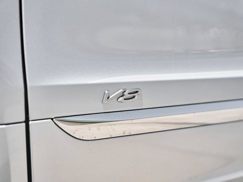 Used 2021 Bentley Bentayga AWD/4WD image 9