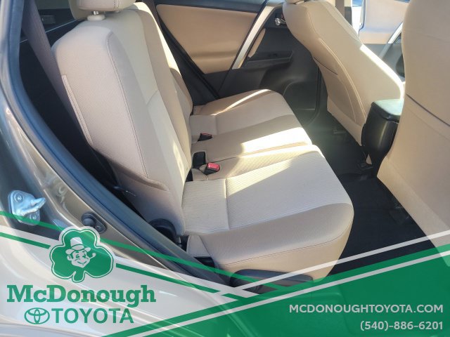 Used 2015 Toyota RAV4 XLE AWD/4WD image 16
