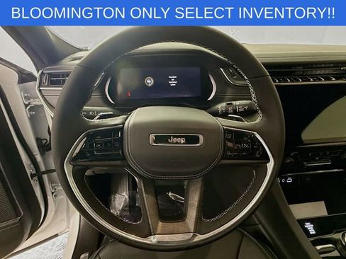 New 2025 Jeep Grand Cherokee L Overland w/ Trailer Tow Package image 11