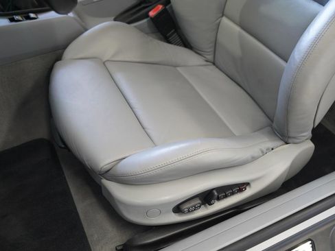 Used 2004 BMW M3 Coupe image 25