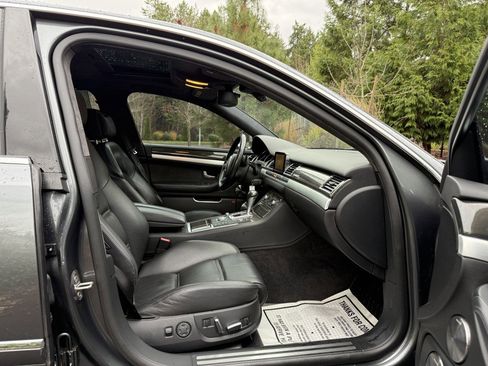 Used 2009 Audi S8 AWD/4WD image 15