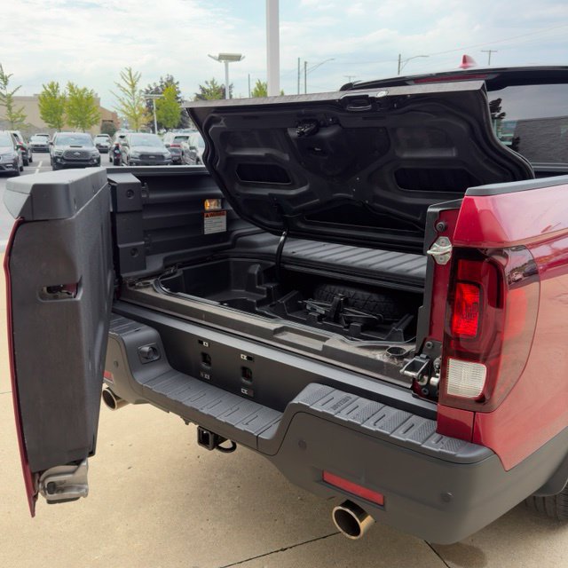 Used 2024 Honda Ridgeline TrailSport image 16