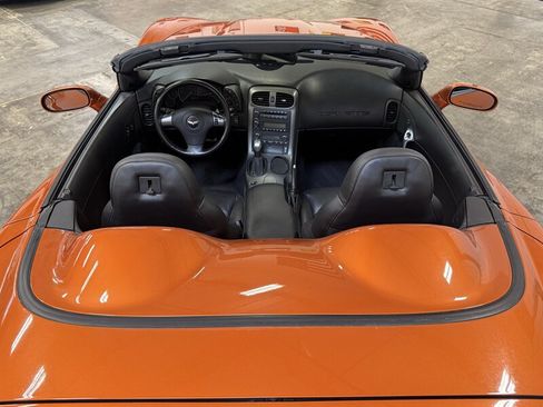 Used 2007 Chevrolet Corvette Convertible w/ Preferred Equipment Group RWD image 32