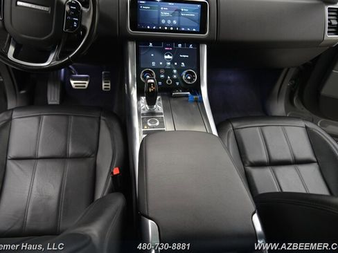 Used 2018 Land Rover Range Rover Sport SE image 18