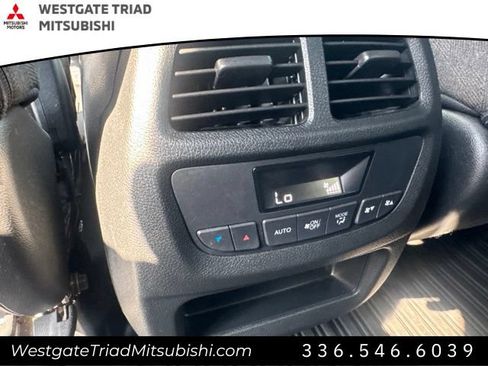 Used 2022 Honda Pilot Sport image 25