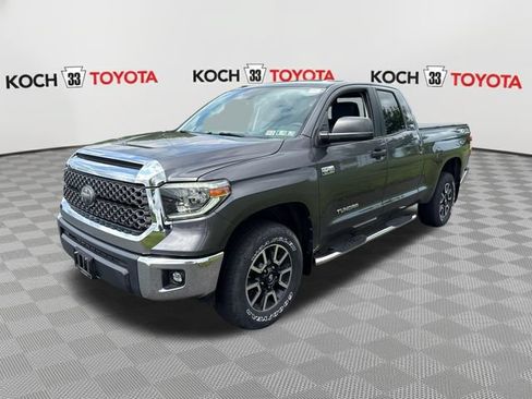 Used 2018 Toyota Tundra SR5 w/ TRD Off Road Package AWD/4WD image 3