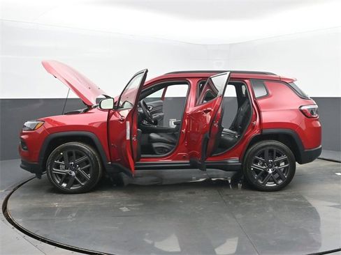 New 2026 Jeep Compass Latitude image 55