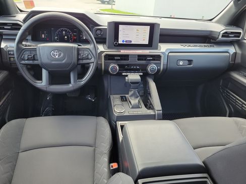Used 2025 Toyota Tacoma SR5 RWD image 15