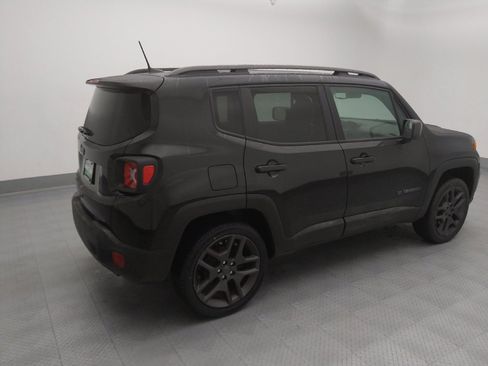Used 2021 Jeep Renegade Latitude image 10