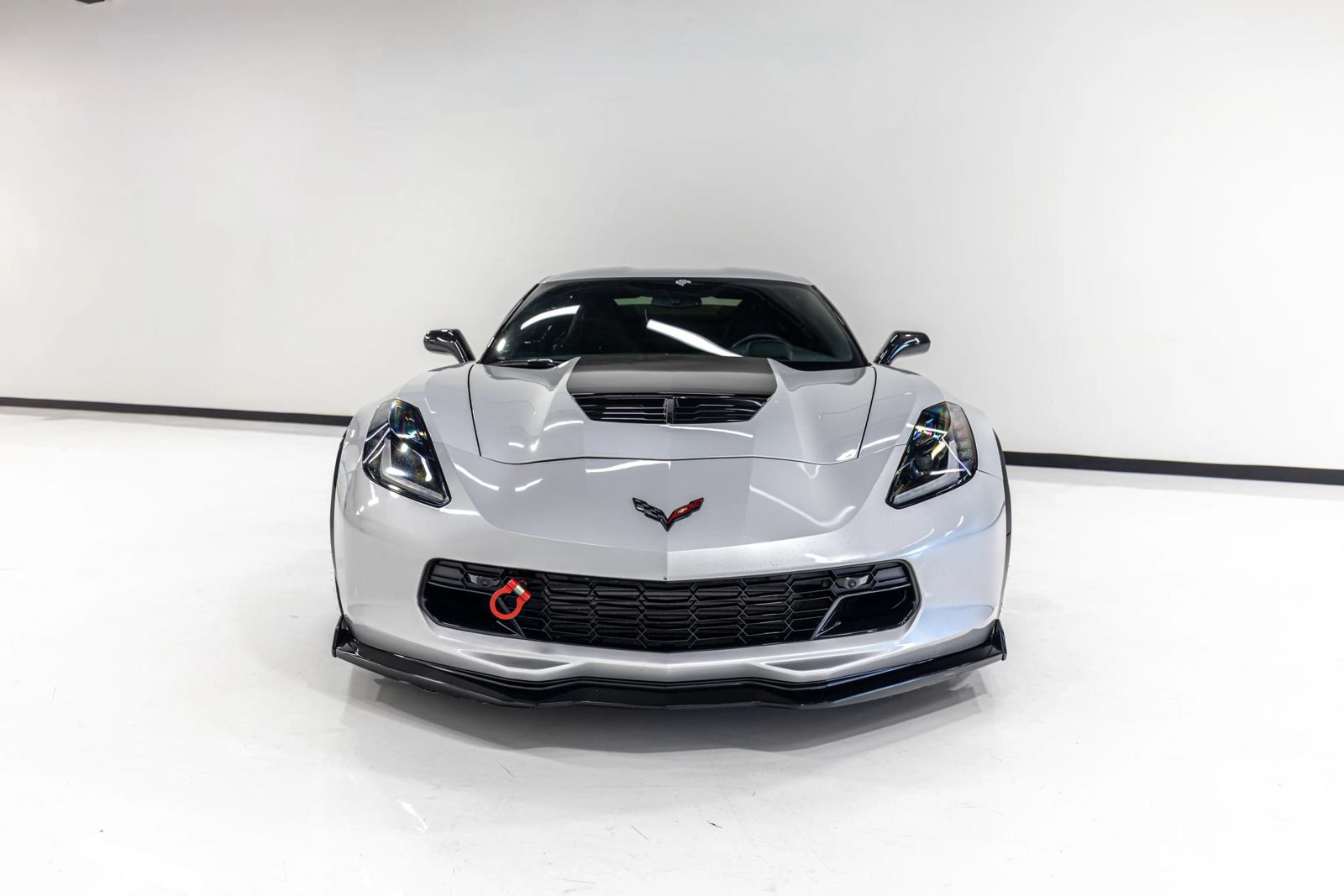 Used 2016 Chevrolet Corvette Z06 w/ 2LZ Preferred Equipment Group RWD image 7