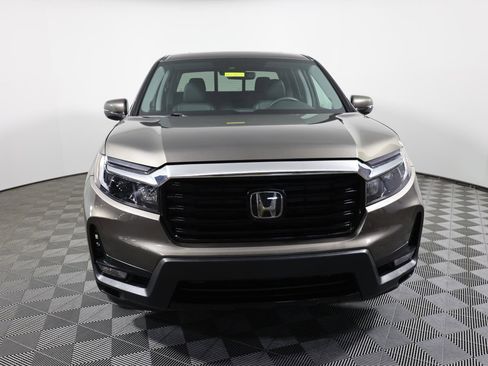 Used 2023 Honda Ridgeline RTL-E image 2