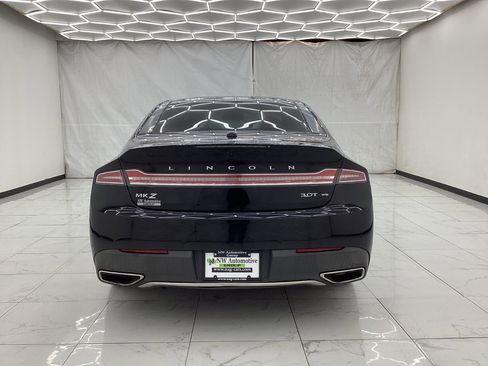 Used 2017 Lincoln MKZ Reserve w/ Luxury Package AWD/4WD image 10