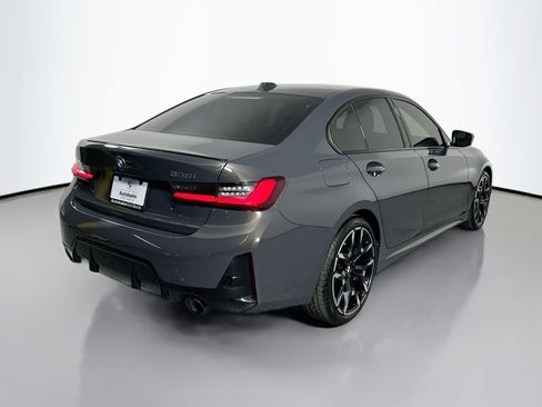 Used 2026 BMW 330i Sedan w/ M Sport Package image 5
