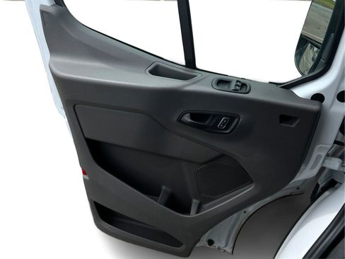 Used 2024 Ford Transit 250 148 Medium Roof w/ Load Area Protection Package RWD image 19