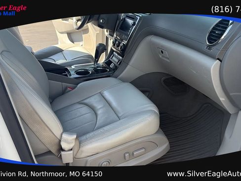 Used 2017 Buick Enclave Premium AWD/4WD image 13