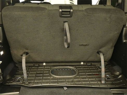 Used 2022 Jeep Wrangler Rubicon w/ Steel Bumper Group image 19