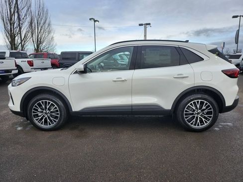 New 2025 Ford Escape Base image 14