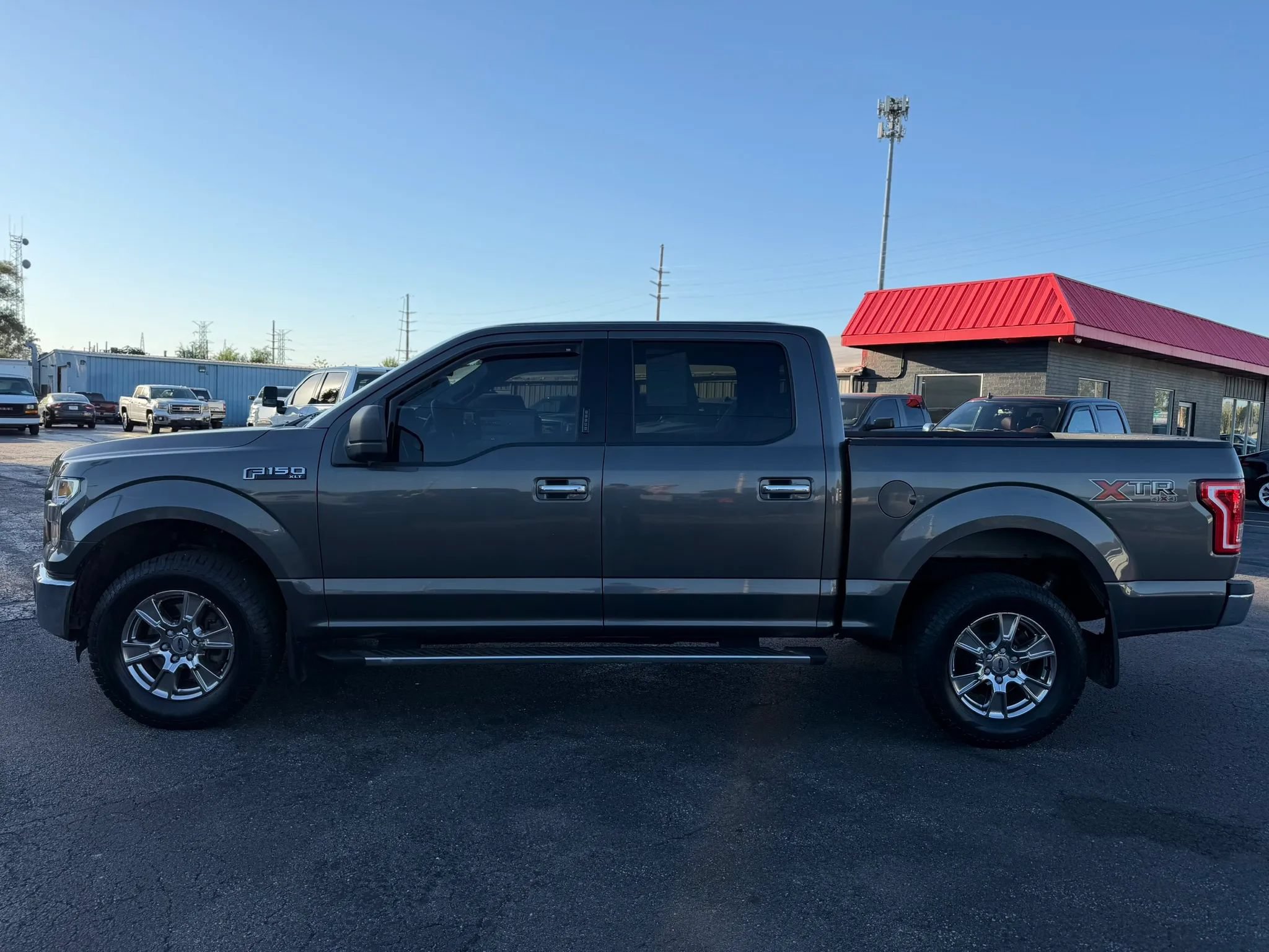 Used 2015 Ford F150 XLT w/ XTR Package AWD/4WD image 8