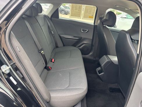 Used 2025 Kia K4 LXS image 24