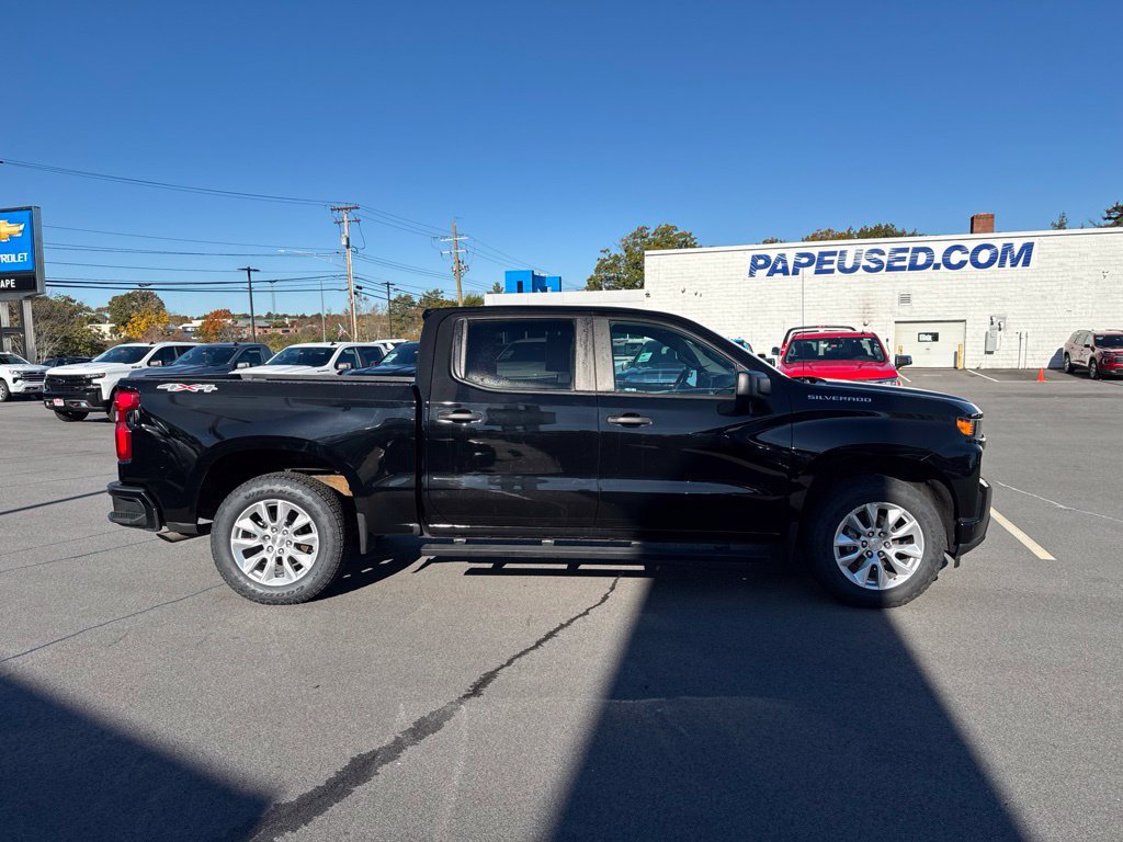 Used 2022 Chevrolet Silverado 1500 Custom AWD/4WD image 4