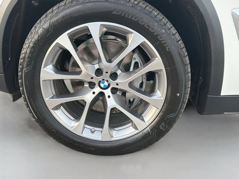 New 2026 BMW X5 xDrive40i image 42