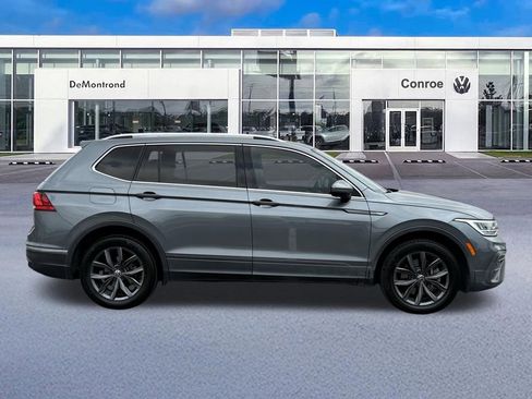 Used 2022 Volkswagen Tiguan SE FWD image 5